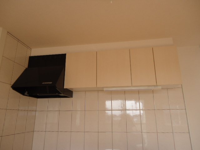 その他設備　収納棚・フードファン