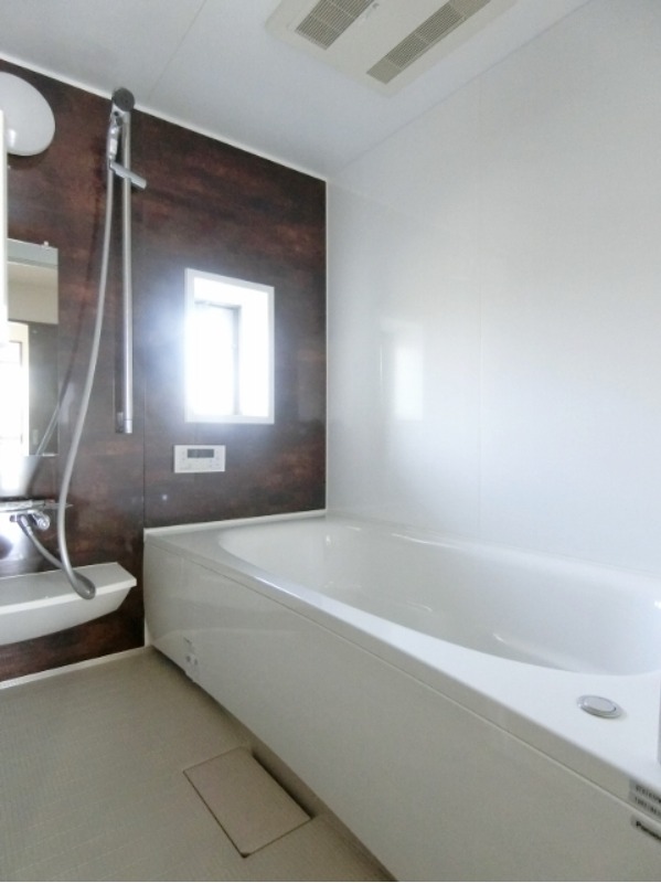 バス・シャワールーム　図面と現状に相違がある場合には現状を優先