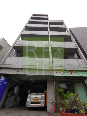 建物外観　メゾンフリジア