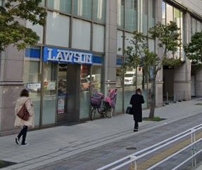 コンビニ　ローソン（コンビニ）まで193m