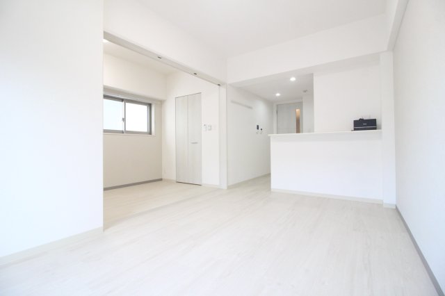 居室・リビング　リビング