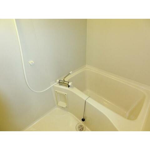 バス・シャワールーム　お風呂で日々の疲れを落としましょう