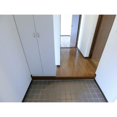 玄関　明るい玄関です