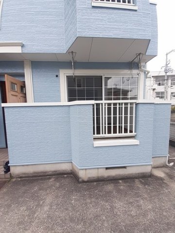 バルコニー　開放的で明るい空間を演出してくれるバルコニーです