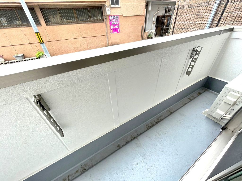 バルコニー　バルコニー