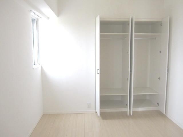 収納　★収納はクローゼットタイプと棚の両方あります★