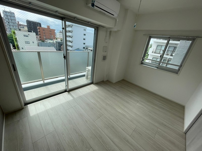 居室・リビング　別室参照