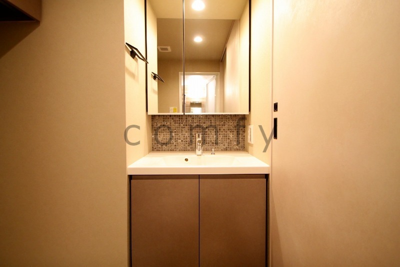 洗面設備　独立洗面台