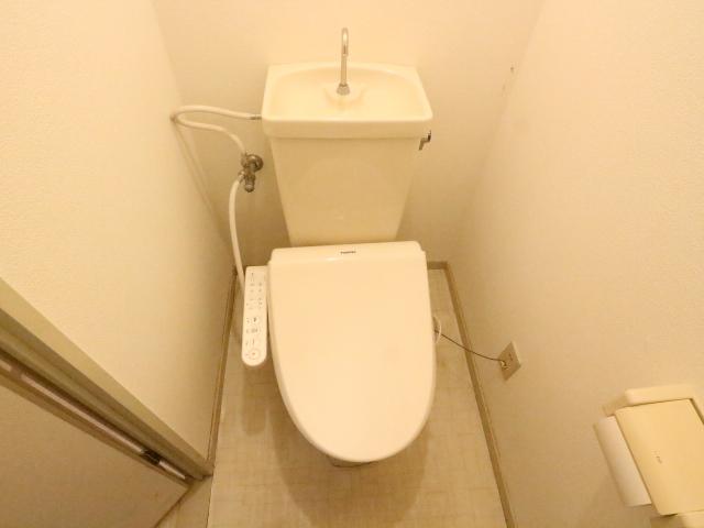 トイレ　シンプルで使いやすいトイレです