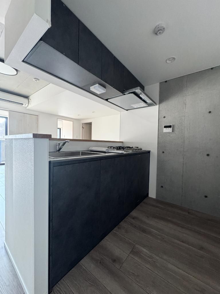 キッチン　コンパクトなキッチンで掃除もラクラク