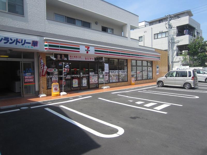 コンビニ　セブンイレブン田島町店（コンビニ）まで640m