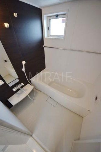 バス・シャワールーム　洗面