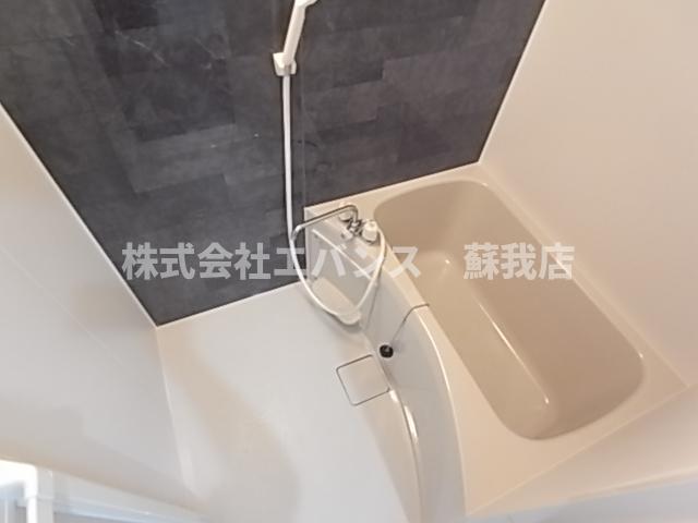 バス・シャワールーム　お風呂で日々の疲れを落としましょう