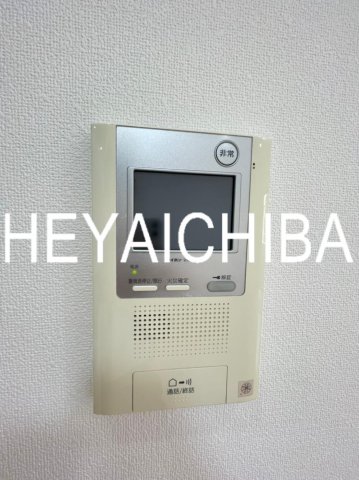 セキュリティ　モニター付きインターホン