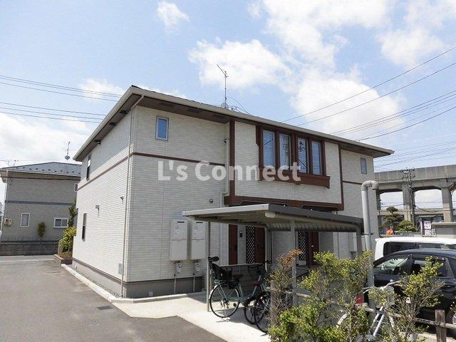 建物外観　２０１２年築のアパートです。