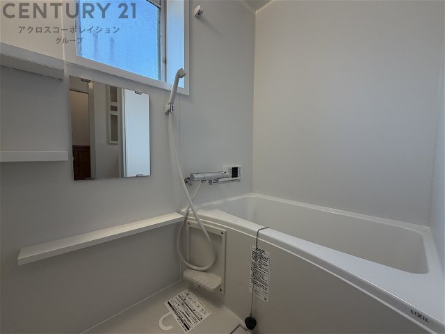 バス・シャワールーム　清潔感のある浴室です♪