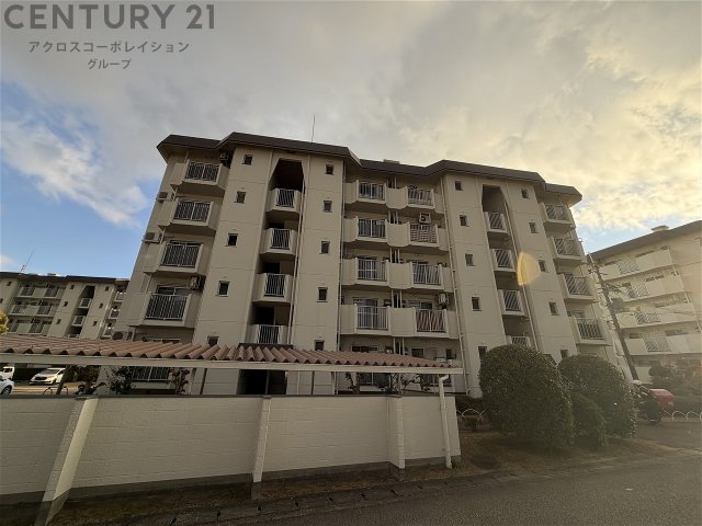 建物外観　落ち着いた雰囲気の外観です