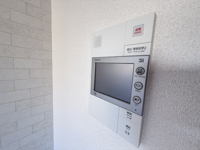 セキュリティ　同物件別部屋写真