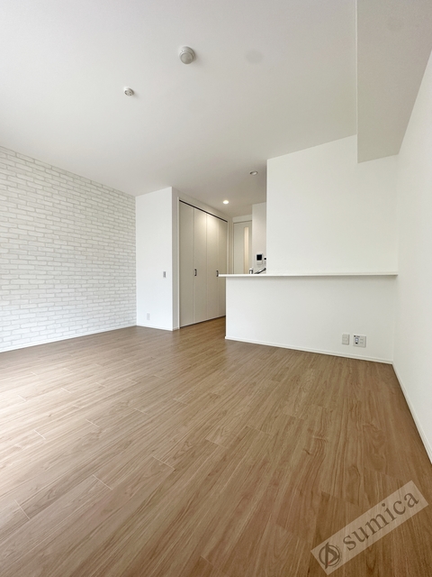 居室・リビング　ネットは無料で利用可能です♪♪