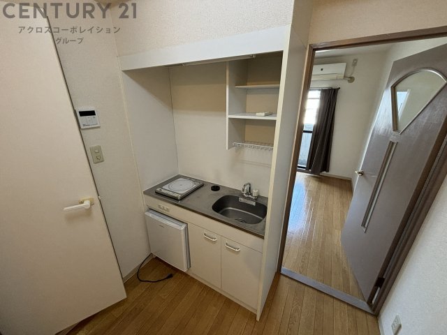 キッチン　収納付きのキッチンです♪