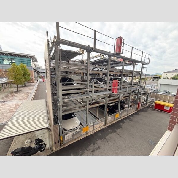 駐車場　機械式駐車場