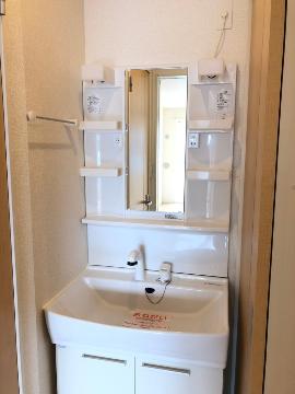 洗面設備　※同物件104号室