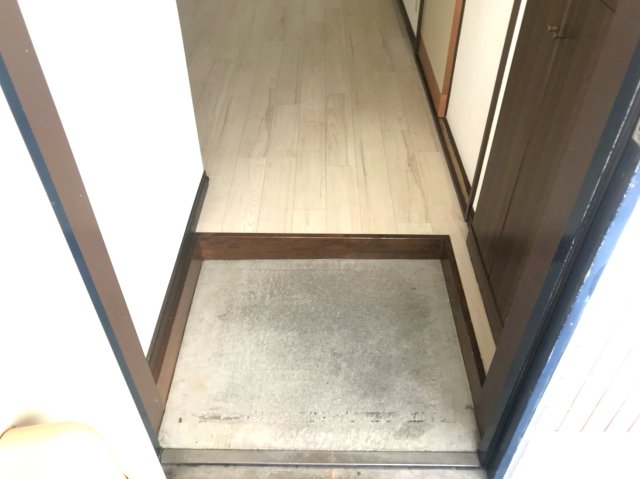 玄関　＊イメージです