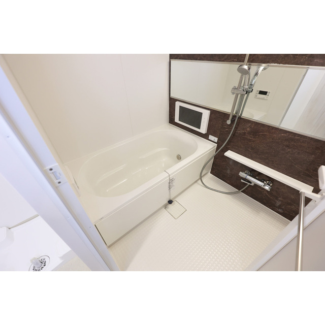 バス・シャワールーム　バスルーム