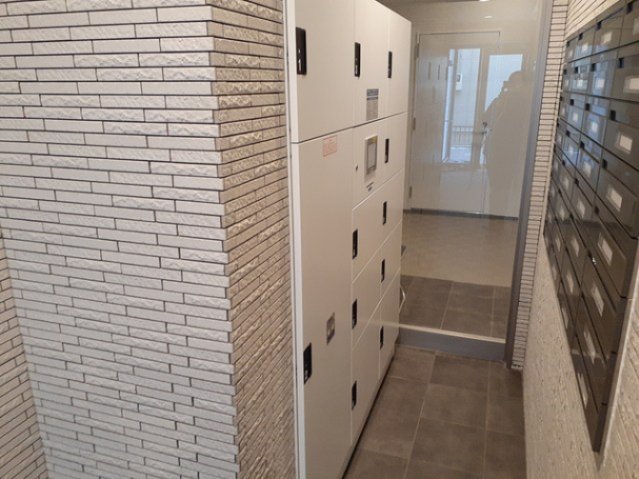 エントランス　管理の行き届いたエントランスです♪