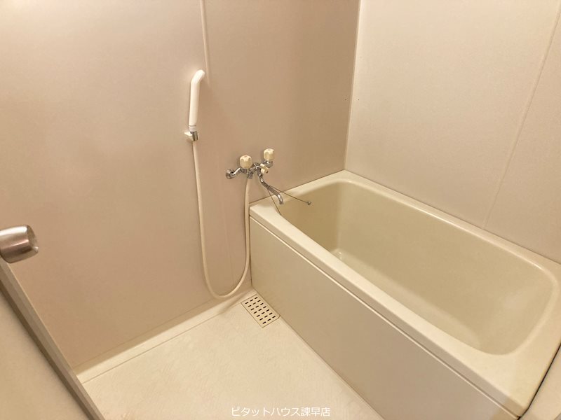 バス・シャワールーム　※入居中につきイメージ。