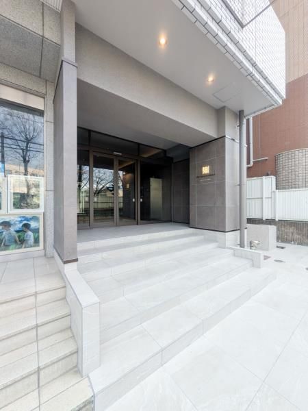 エントランス　建物の内部です