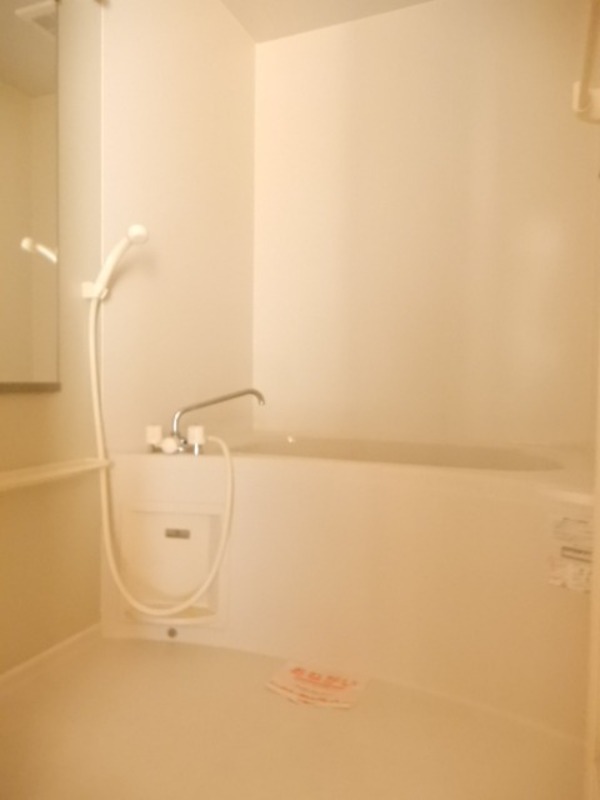 バス・シャワールーム　図面と現状に相違がある場合には現状を優先