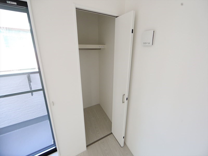 収納　クローゼット付