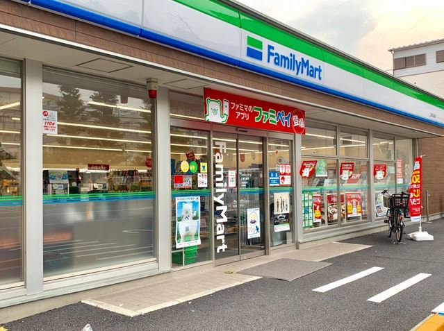 コンビニ　ファミリーマート江東石島店（コンビニ）まで198m
