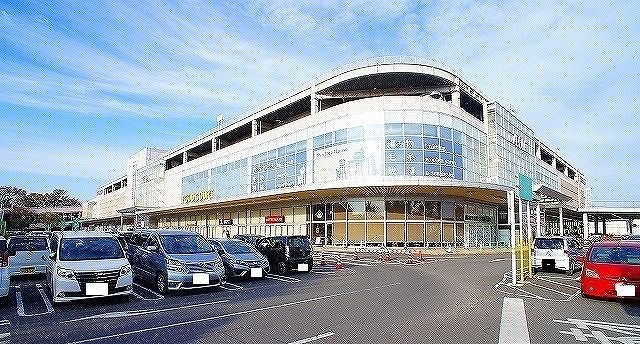 ショッピングセンター　イオンスタイル入間（ショッピングセンター）まで800m