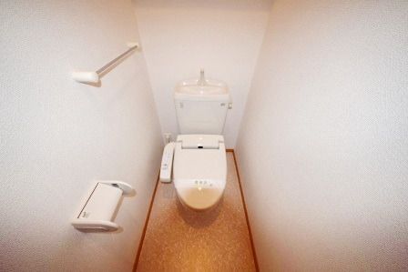 トイレ　★見学希望等はタウンハウジング中央林間店までお気軽に♪★