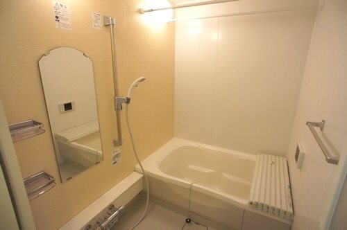 バス・シャワールーム　風呂