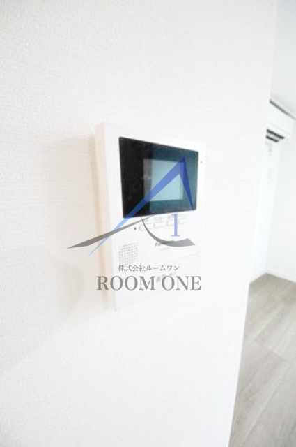 セキュリティ　モニター付きインターホンです。