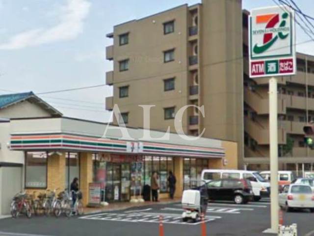 コンビニ　セブンンイレブン練馬早宮１丁目店（コンビニ）まで587m