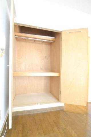 収納　押入収納