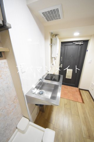 キッチン　ＩＨコンロ１口付です！