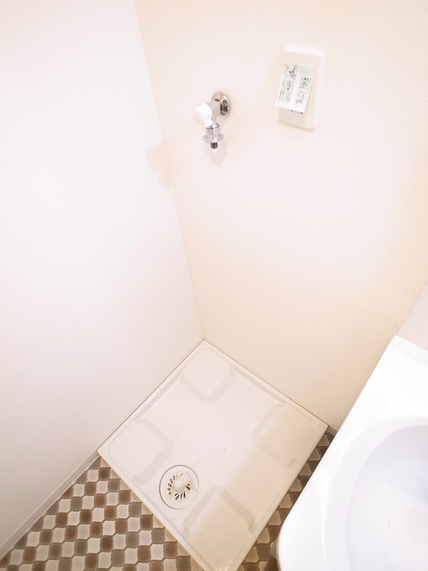 その他　洗濯機は室内に置けます