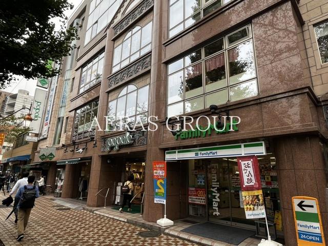 ショッピングセンター　ポポロショッピングセンター国立中央ビル（ショッピングセンター）まで899m