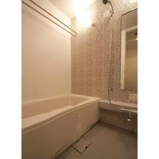 バス・シャワールーム　※写真は同タイプ住戸です。