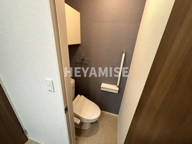 トイレ　※室内画像は別号室のもの