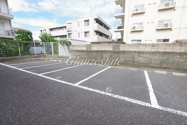 駐車場　☆駐車場ございます☆