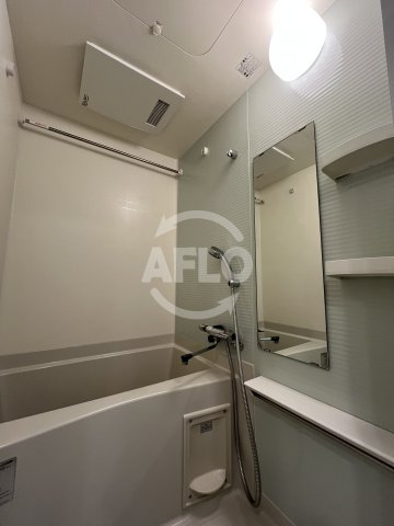 バス・シャワールーム　Dimus新大阪　浴室