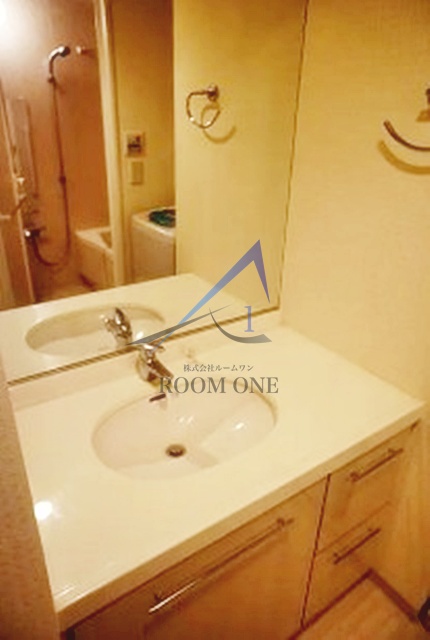 洗面設備　洗面台です。