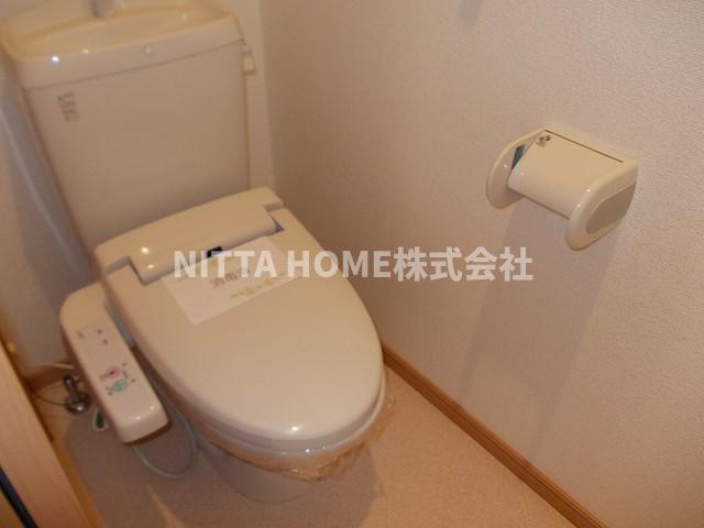 トイレ　ウォシュレットも完備しています＊