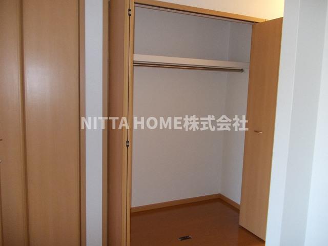 収納　全居室収納スペース付きです★